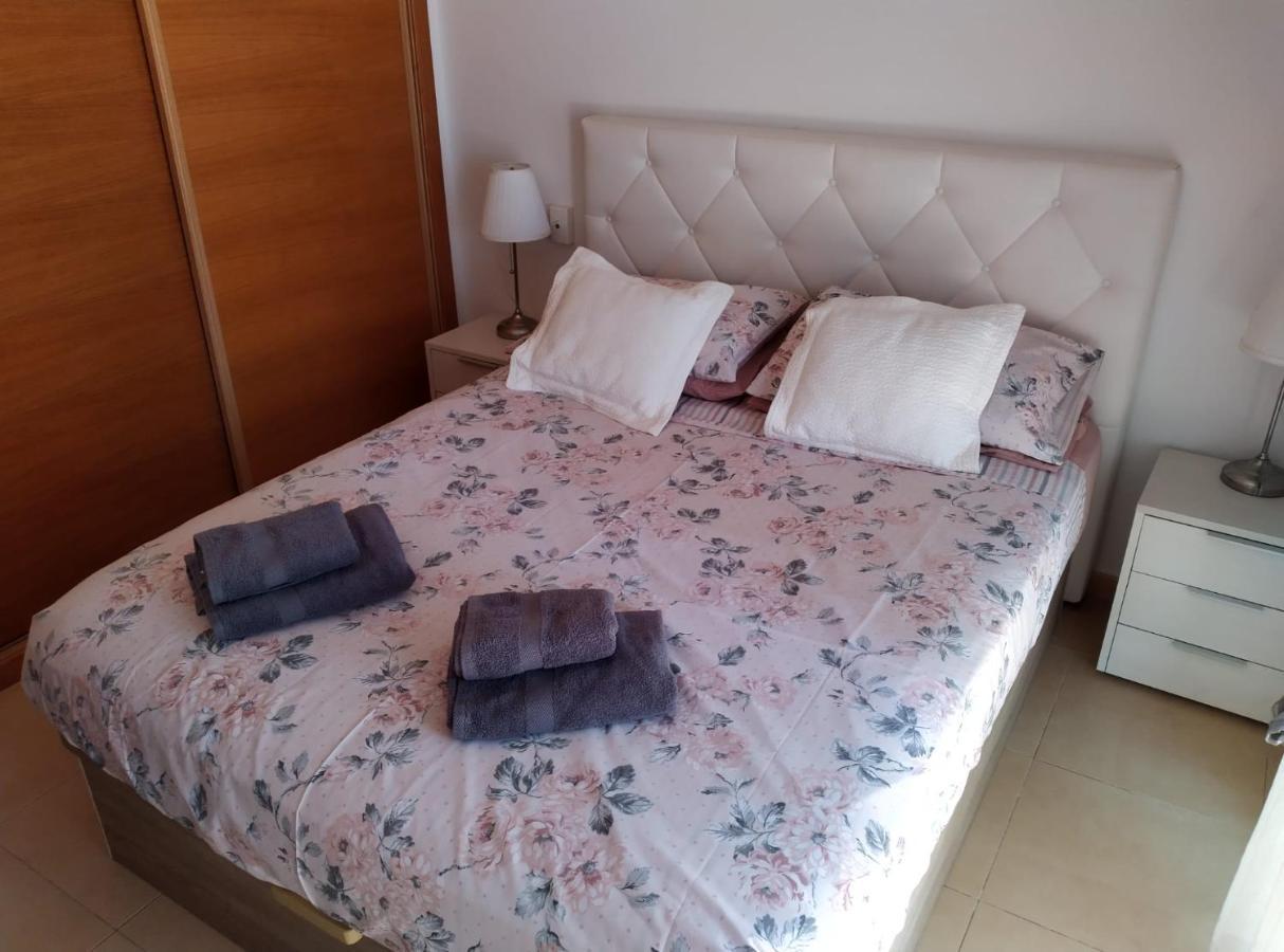 El Romero Exquisite 3 Bed Apartment With Private Jacuzzi מראה חיצוני תמונה